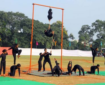 26_yoga___mallakhamb