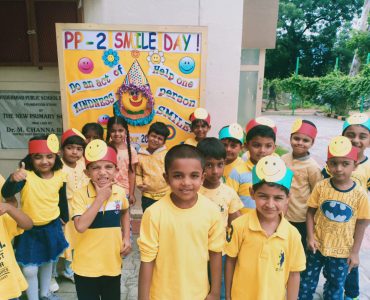 4.Spreading smile around
