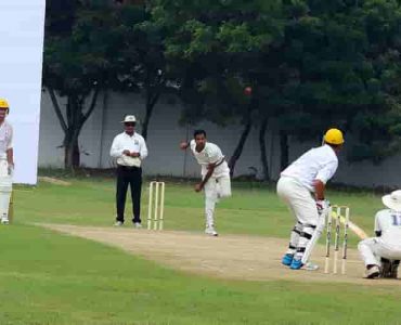 9__our_bowlers_in_ac_Rao5B