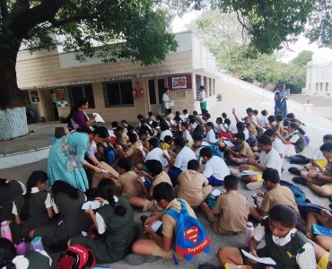 Bagless Day Grade 6 and 7 (6) Bagless Day Grade 6 and 7 (6)