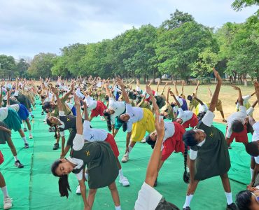 Bagless Day Grade 6 and 7 (8) Bagless Day Grade 6 and 7 (8)