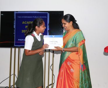 Junior School Academic Prize Distribution for the excellence in academic year 2024-25 (13)