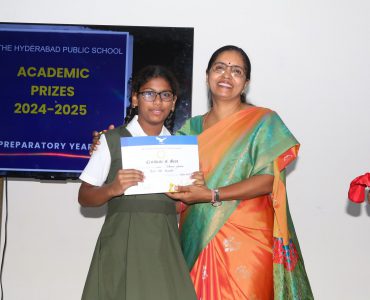 Junior School Academic Prize Distribution for the excellence in academic year 2024-25 (16)