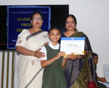 Junior School Academic Prize Distribution for the excellence in academic year 2024-25 (5)