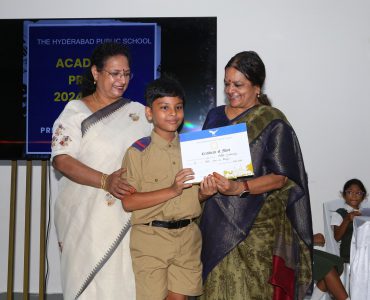 Junior School Academic Prize Distribution for the excellence in academic year 2024-25 (6)