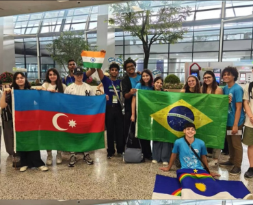 Threads of Silk, Currents of Change PIC (1) Threads of Silk, Currents of Change PIC (1)