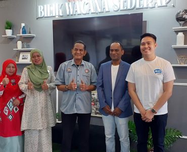 Cultural Bridges and Sporting Bonds in Malaysia (17) Cultural Bridges and Sporting Bonds in Malaysia (17)