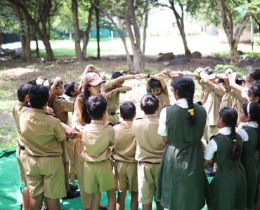 Grade 6 Bagless Day (1)