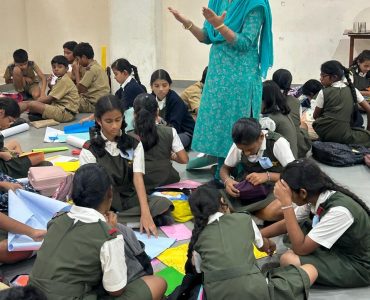 Grade 6 Bagless Day (7)