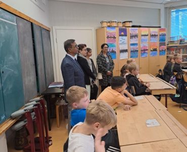 Teachers Explore Digital Math Excellence in Finland (1) Teachers Explore Digital Math Excellence in Finland (1)