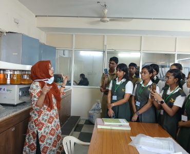 Educational Visit to Kamineni Institute of Medical Science and Research, LB Nagar (4)